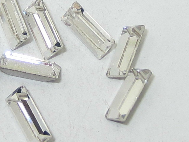 4x2mm BAGUETTE 12pcs. CRYSTAL POINTED BACK STAR BRIGHT Rhinestones
